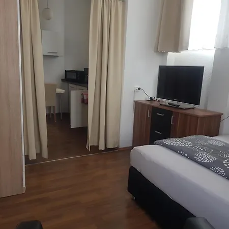 Ferienwohnung Fiwa Fewo-1 Und Fewo-2 Pirmasens Room photo